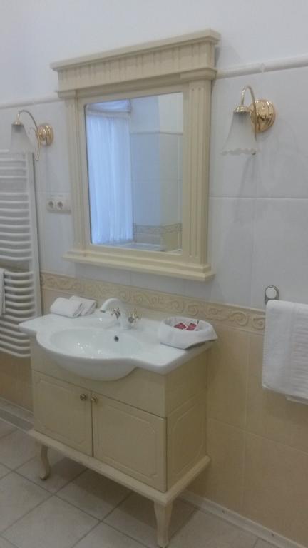 Marlen Hotel 罗夫诺 客房 照片